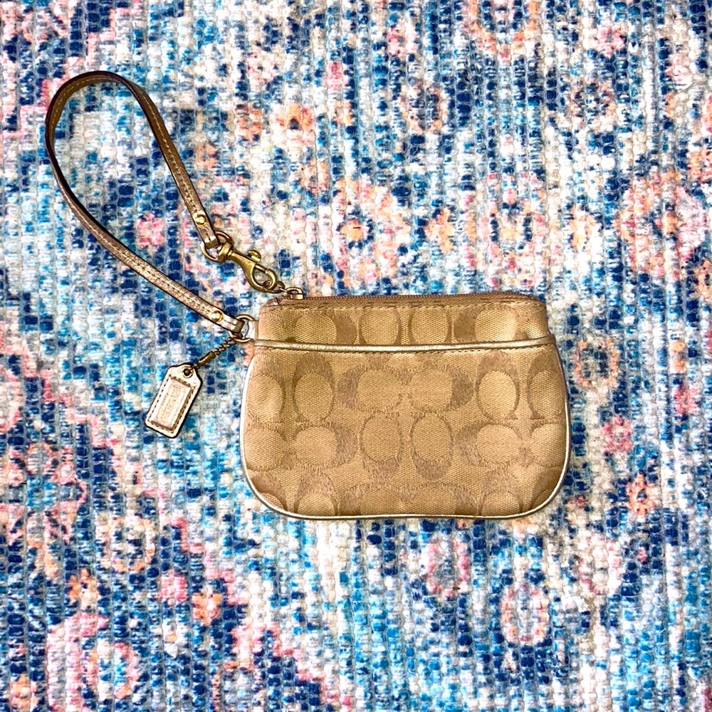 Coach wristlet gold